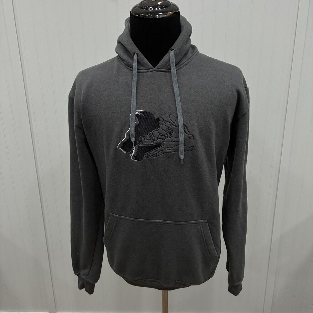 Steady Hands Gray Wolf Hand Shadow Puppet Graphic Hoodie Size XL Embroidered